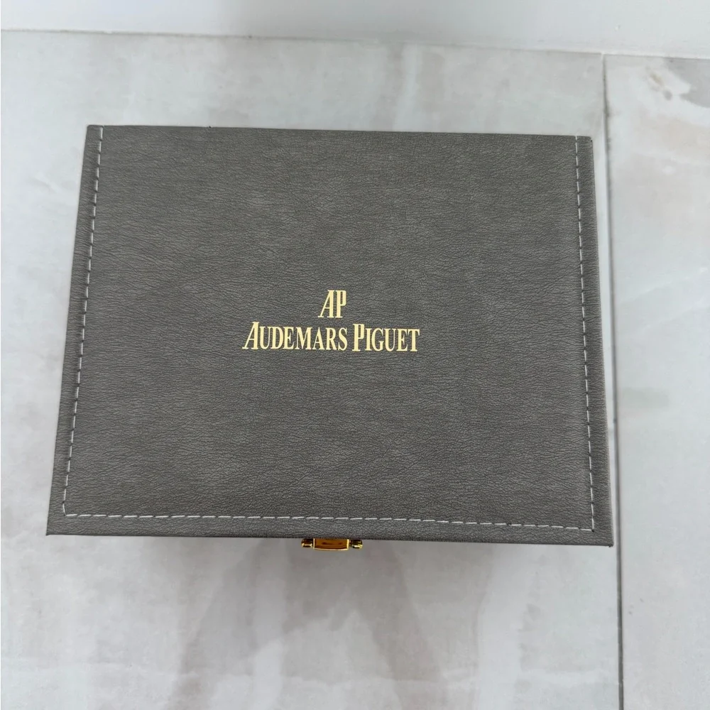 Audemars Piguet Watch Box - Picture 2 of 12
